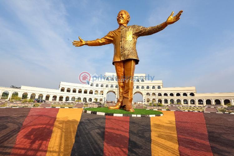 Mixed use Land For Sale Lagos Express Way / By Amen Estate / Beside Redemption Camp Ogun Ogun area  - 2