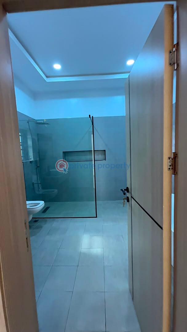 4 bedroom Detached Duplex For Sale Lekki Phase 1 Lagos - 3
