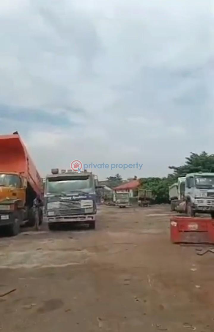 Mixed use Land For Sale Lagos Abeokuta Expressway Oke Odo Agege Lagos - 3
