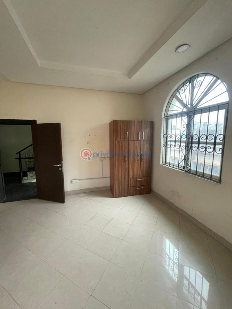 6 bedroom Block Of Flats For Rent Lekki Phase 1 Lagos - 7