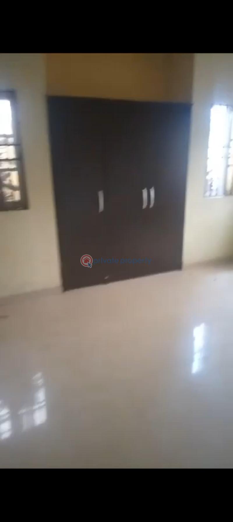 House For Rent At Alegongo Secondary School Along Nickdel Schools Daajofad Hotel Junction. Akobo Ibadan Oyo - 1