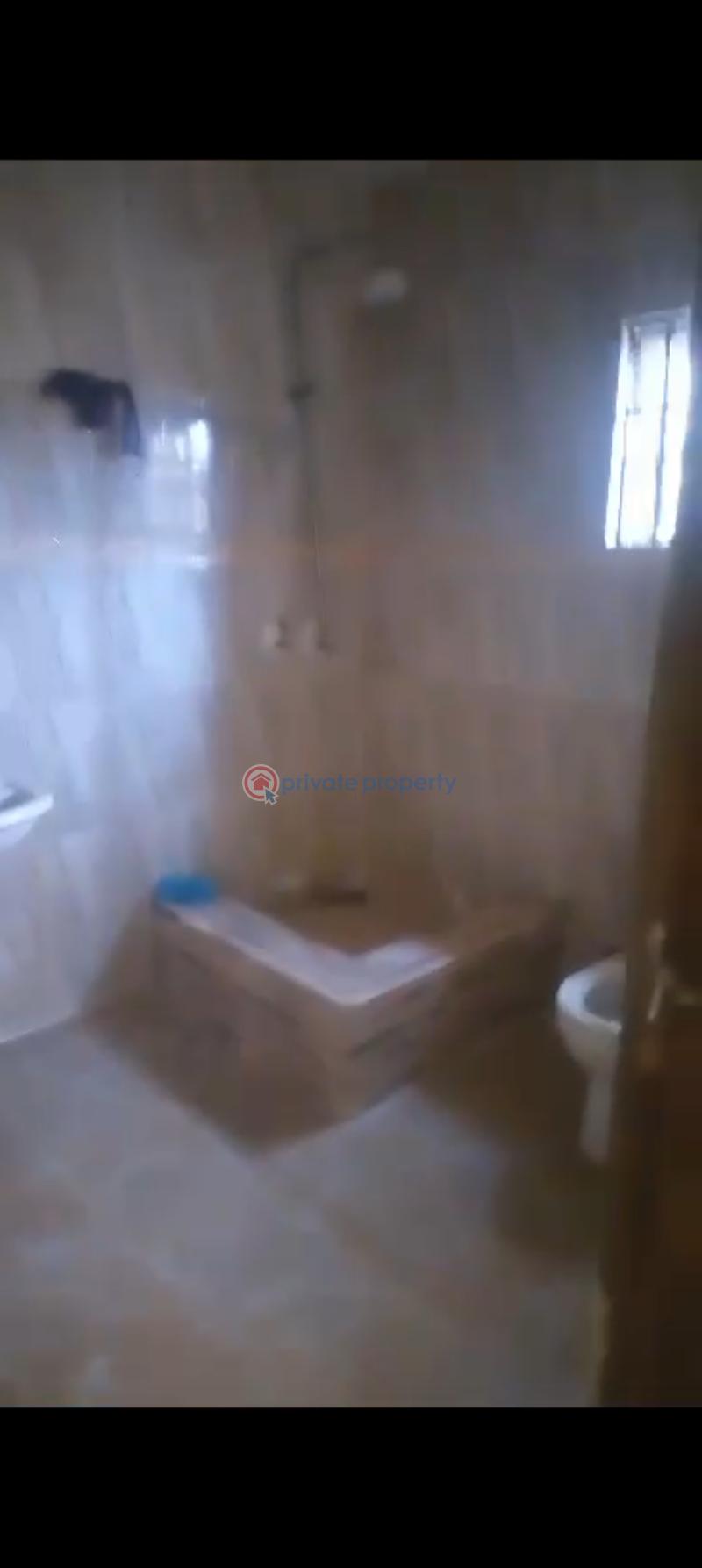 House For Rent At Alegongo Secondary School Along Nickdel Schools Daajofad Hotel Junction. Akobo Ibadan Oyo - 2