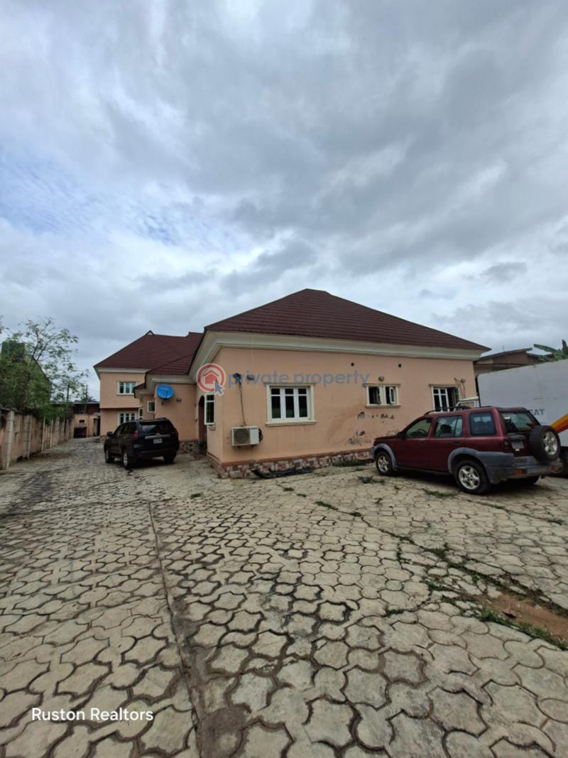 10 bedroom Duplex For Sale Old Bodija Estate Bodija Ibadan Oyo - 4