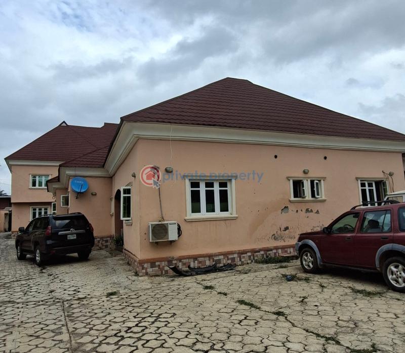 10 bedroom Duplex For Sale Old Bodija Estate Bodija Ibadan Oyo - 3