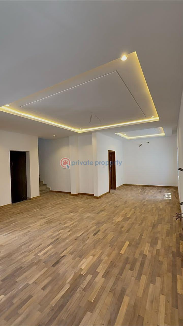 5 bedroom Semi detached Duplex For Sale Kolapo Ishola Gra, Akobo Akobo Ibadan Oyo - 4