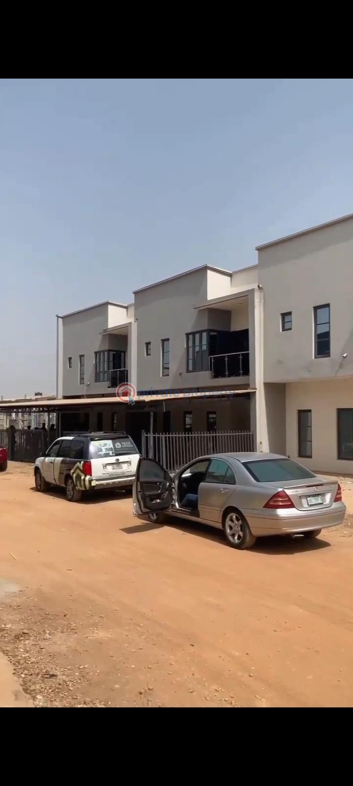 8 bedroom Terraced Duplex For Sale Sunnyvale Garden Estate Lokogoma Abuja Phase 2  - 15