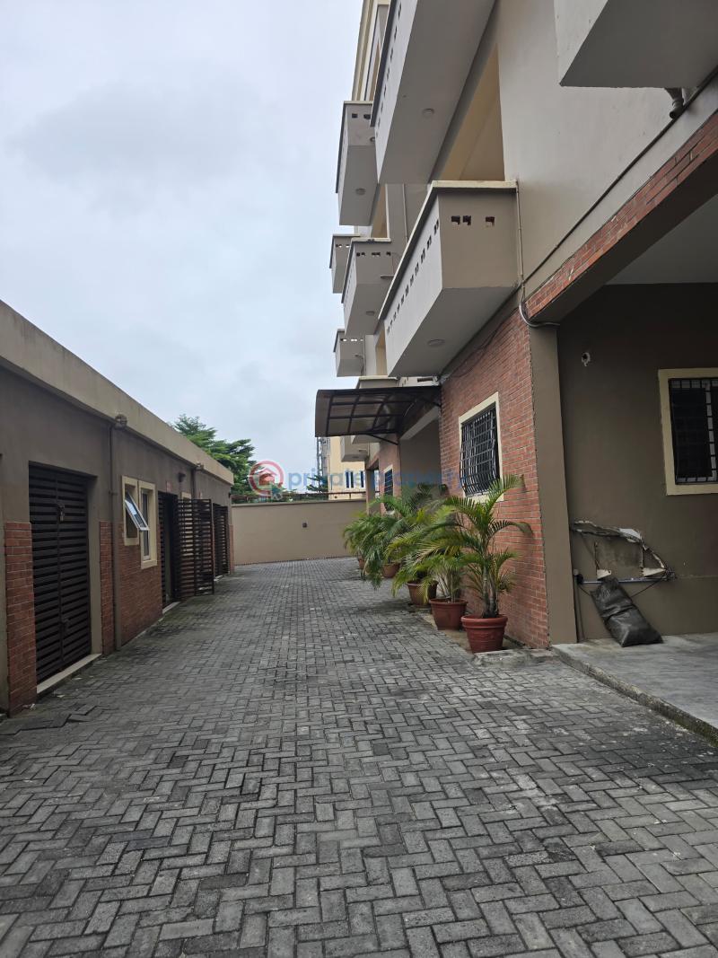 2 bedroom Block Of Flats For Rent Dideolu Estate Victoria Island Lagos - 7