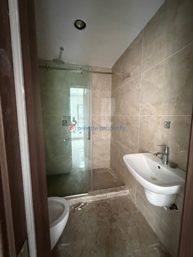 2 bedroom Block Of Flats For Sale Along Kunsela Road Ikate Elegushi Lekki Lagos - 4