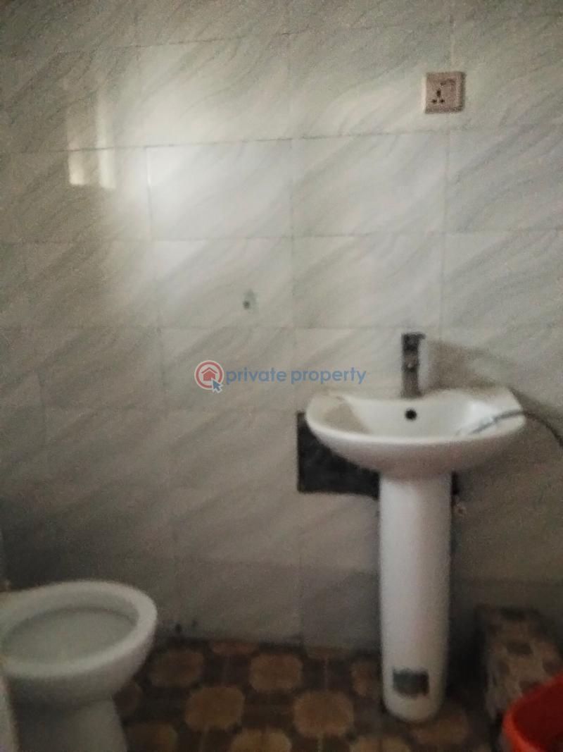 2 bedroom Block Of Flats For Rent Ogombo Ajah Lagos - 7