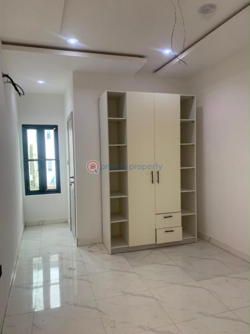 2 bedroom Flat & Apartment For Sale Illasan/ikate Lekki Lagos - 9