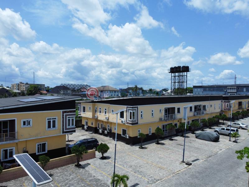 2 bedroom Flat & Apartment For Sale Gra Phase 3 Portharcourt Port Harcourt Rivers - 1