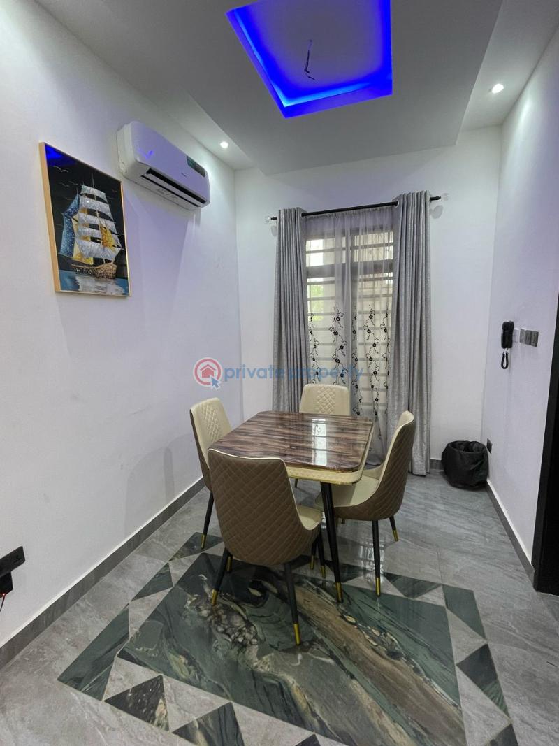 2 bedroom Block Of Flats Short let Ikeja GRA Lagos - 2