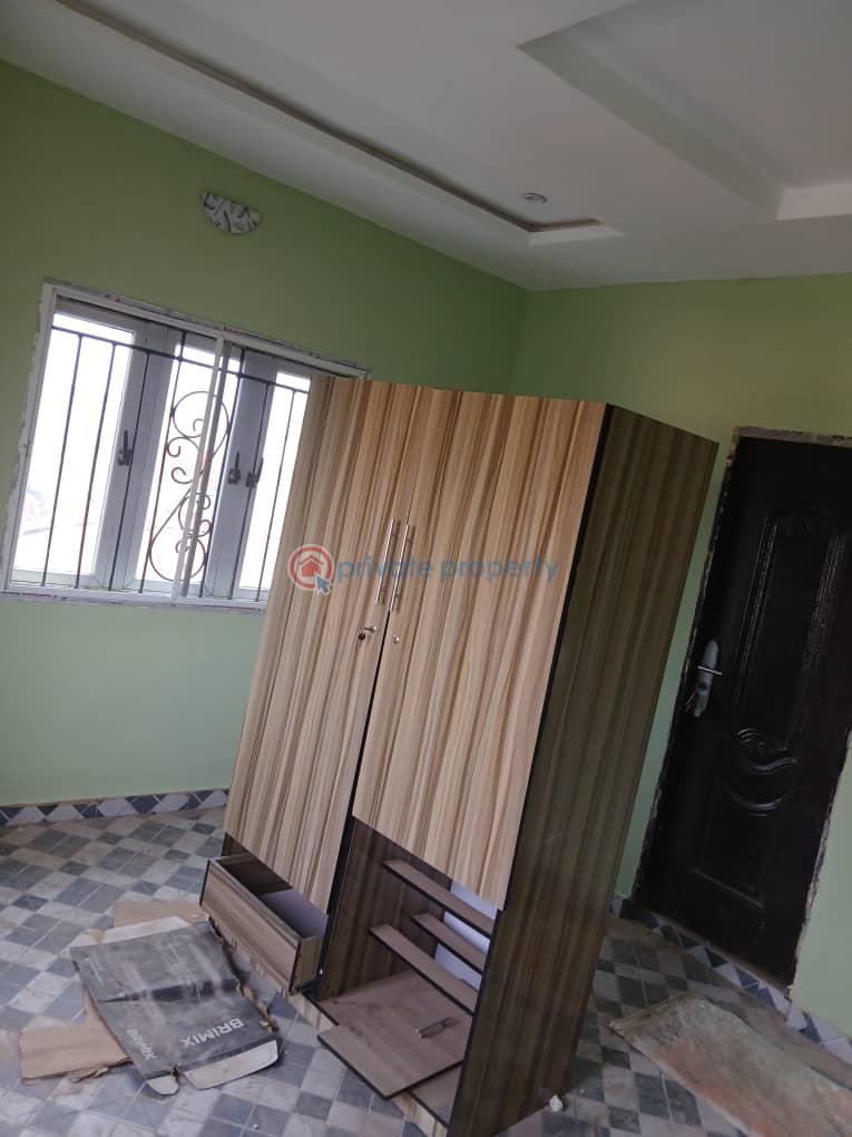 Two bedroom apartments to let - 20 2 bedroom Block Of Flats For Rent Progresive Estate 5th House To The Express Akala Express Ibadan Oyo - 20
