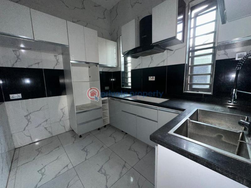 Two bedroom duplex - 3 2 bedroom Duplex For Rent Olawaiye Estate Olowora Magodo Magodo Kosofe/Ikosi Lagos - 3
