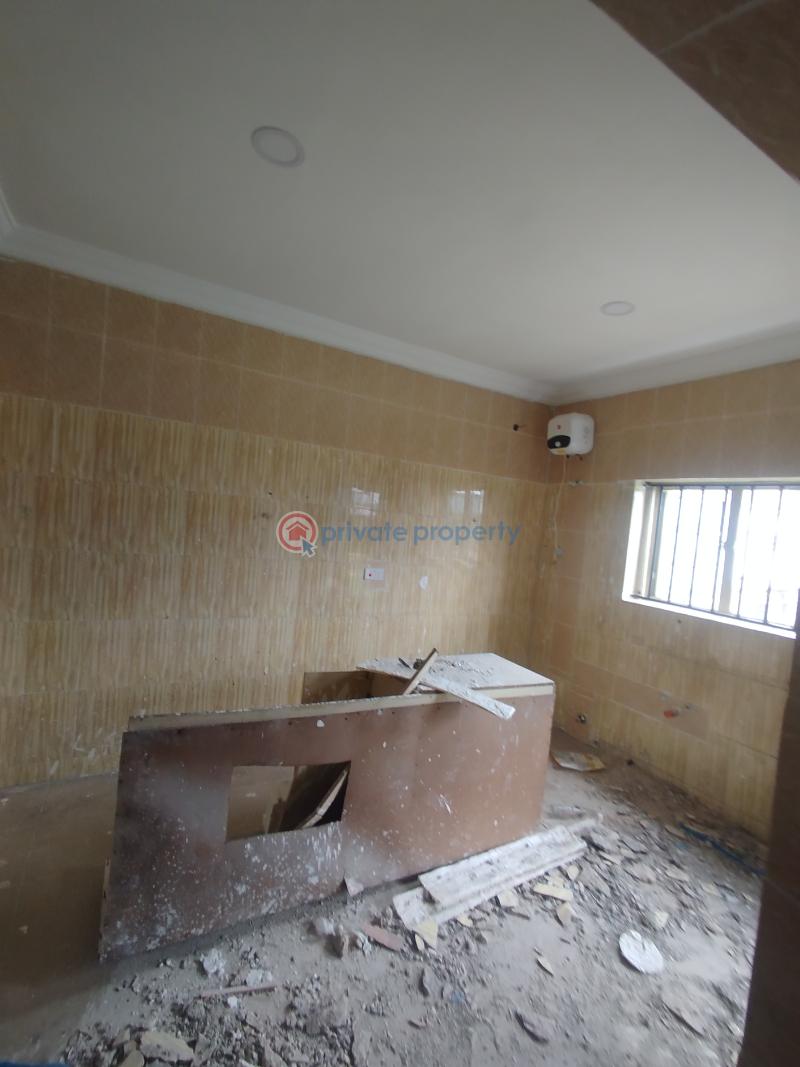 Two bedroom flat at eneka link road (shell cooperative) - 7 2 bedroom Block Of Flats For Rent Eliozu Eneka Link Road( Shell Cooperative) Eneka Port Harcourt Rivers - 7
