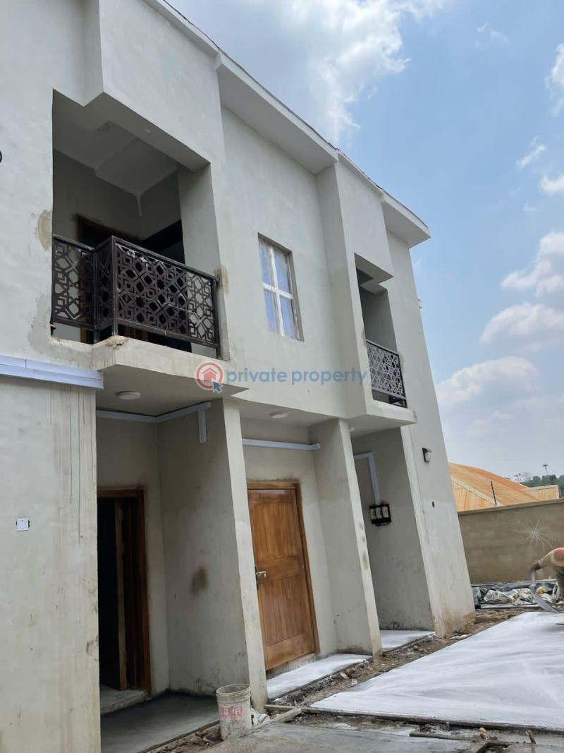 House For Rent Inside Idi Ape Oroge Ile Oosa Akobo Ibadan Ibadan Oyo - 2