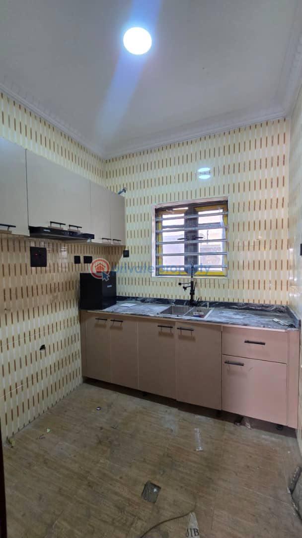 2 bedroom Block Of Flats For Rent Alalubosa Gra Alalubosa Ibadan Oyo - 2