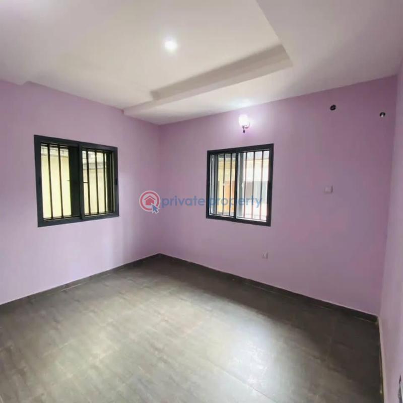 2 bedroom Block Of Flats For Rent Onireke/jericho Gra Ibadan Oyo - 0