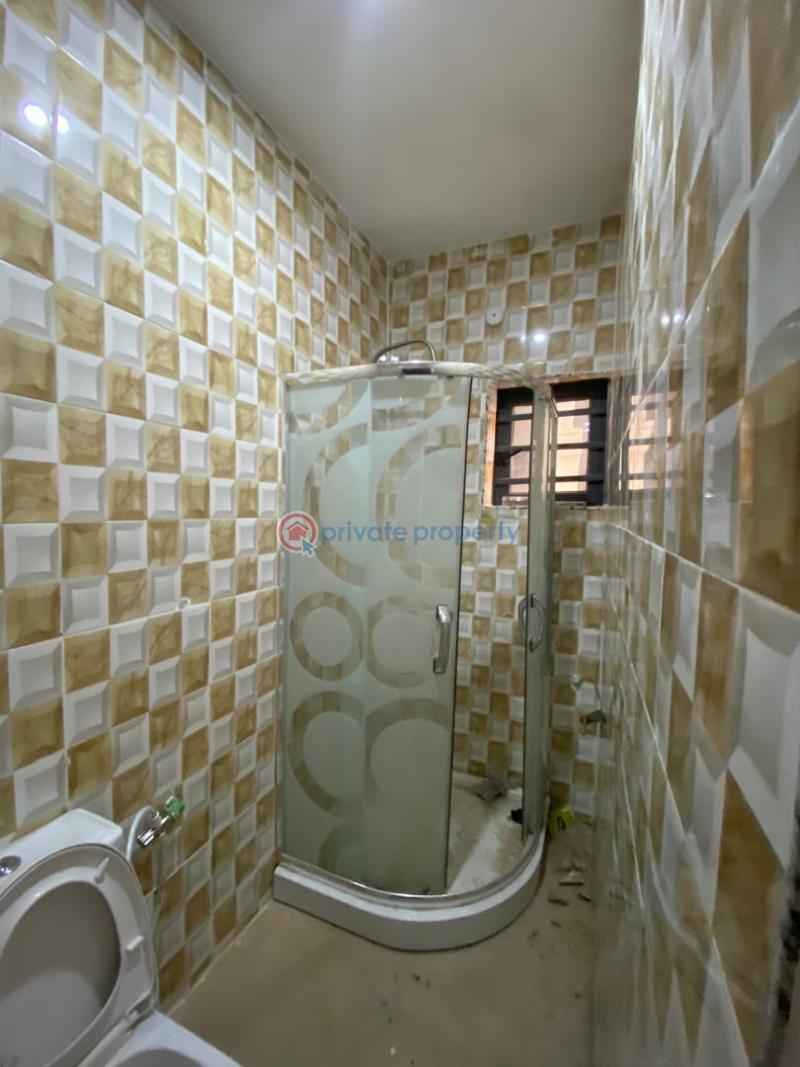 2 bedroom Block Of Flats For Rent Oluyole, Behind Faith Foundation, 2 Minutes To Akala Express. Akala Express Ibadan Oyo - 1