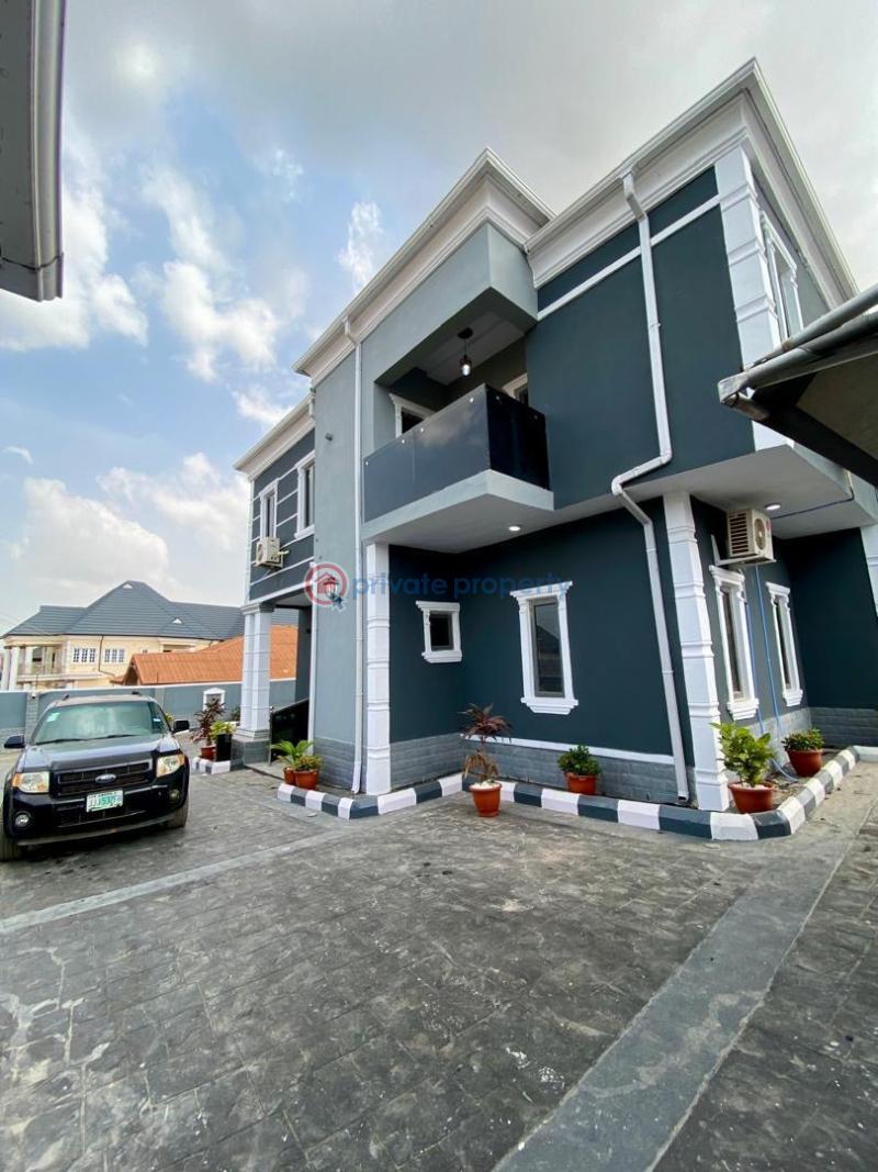 2 bedroom Block Of Flats For Rent Behind Faith Foundation. 2 Minutes Walk To The Main Road. Oluyole Estate Ibadan Oyo - 12