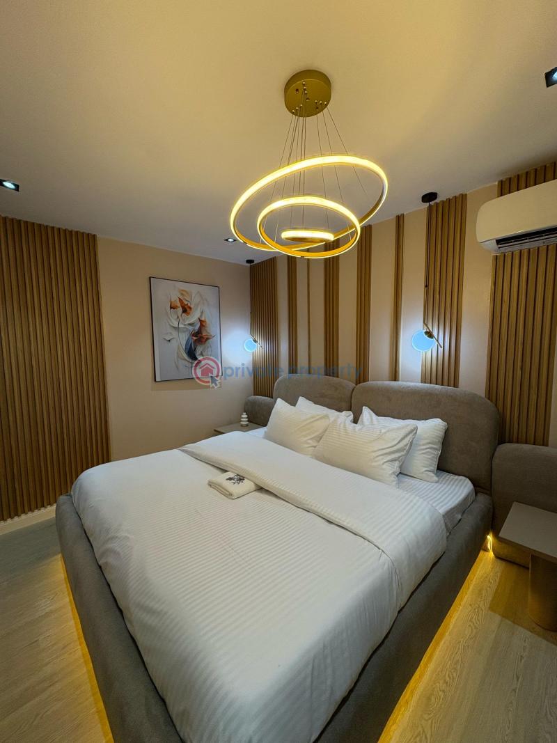 Two bedrooms service apartment - 15 2 bedroom Block Of Flats Short let Admiralty Way Off Studio 24 Lekki Phase 1 Lagos - 15