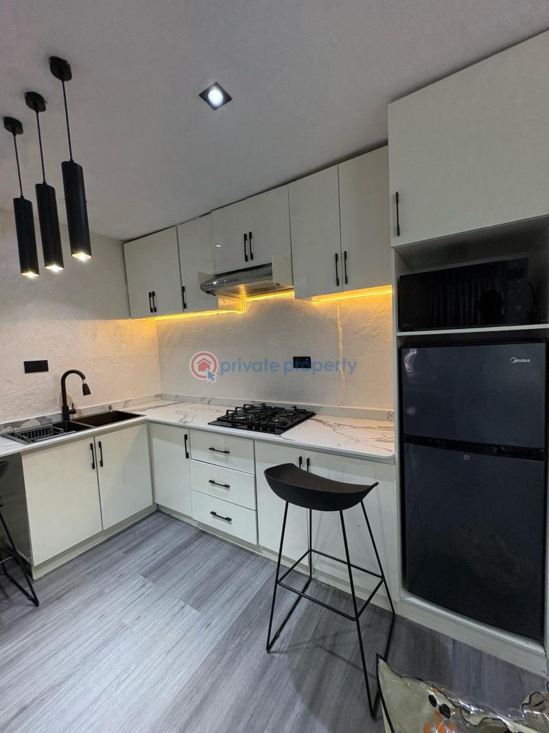 Two bedrooms service apartment - 6 2 bedroom Block Of Flats Short let Admiralty Way Off Studio 24 Lekki Phase 1 Lagos - 6