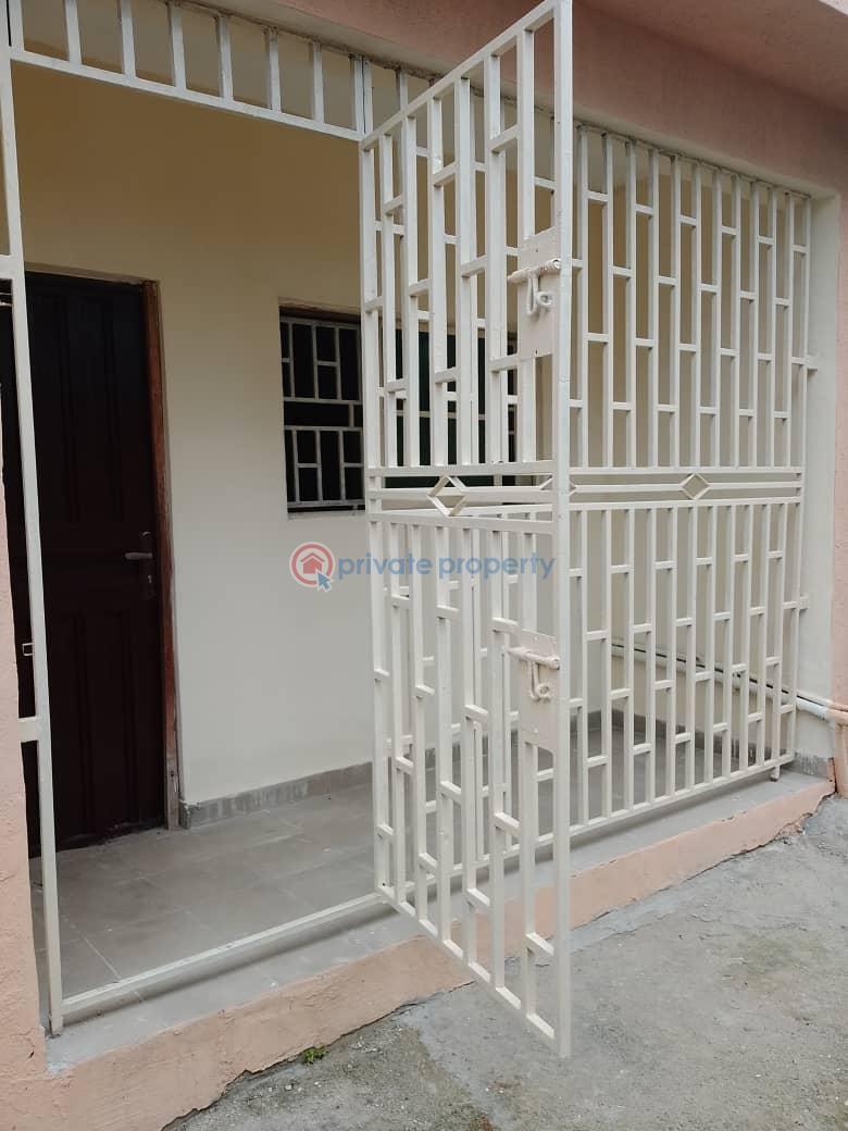 3 bedroom Block Of Flats For Sale Awoyaya Road Awoyaya Ajah Lagos - 2