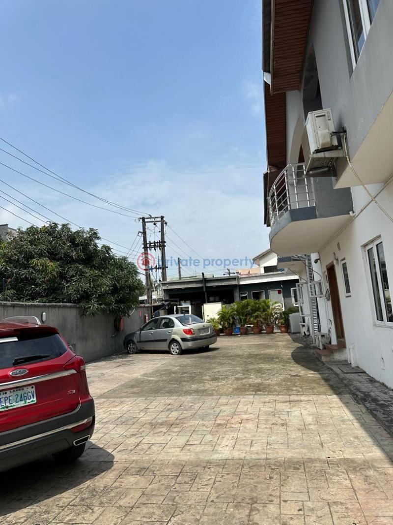 7 bedroom Detached Duplex For Rent Lekki Phase 1 Lagos - 2