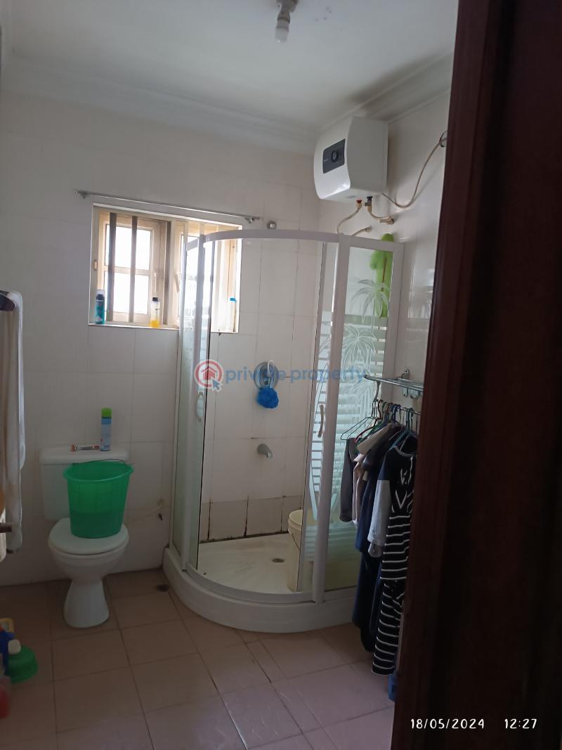 Two number of 5bedroom detached duplex on 730sqm land - 3 10 bedroom Detached Duplex For Sale Magodo Phase 1 Estate Magodo GRA Phase 1 Ojodu Lagos - 3