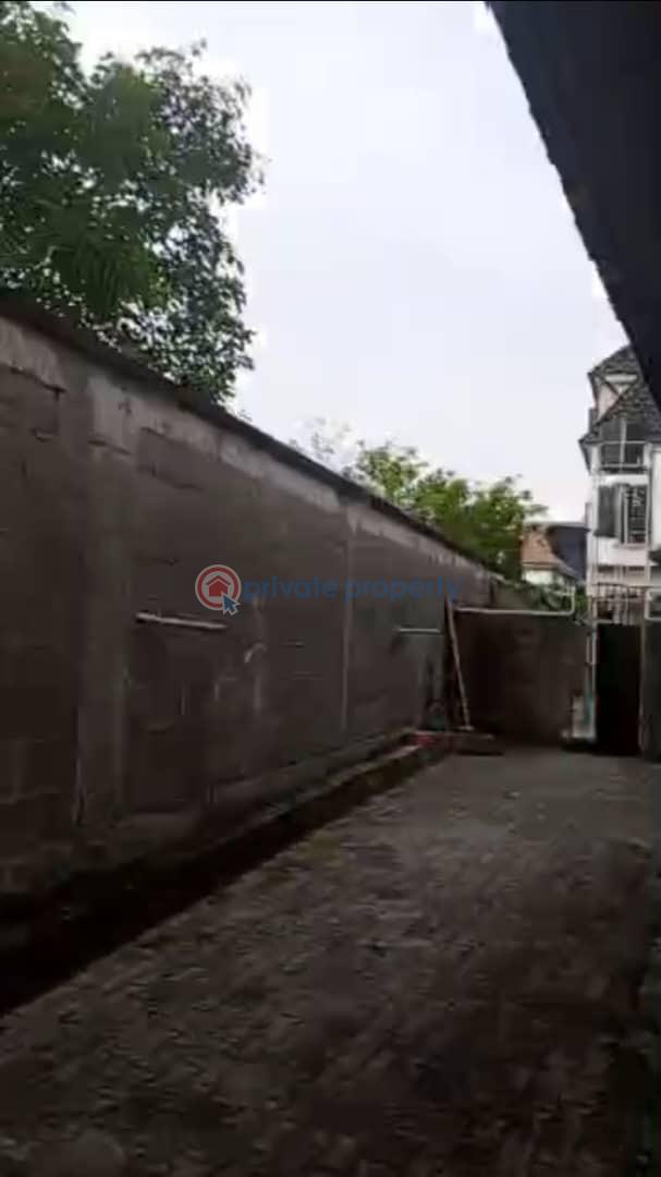 Mixed use Land For Sale Opposite Mayfair Gardens Estate, Blue Apple Hotel Awoyaya Ajah Lagos - 1