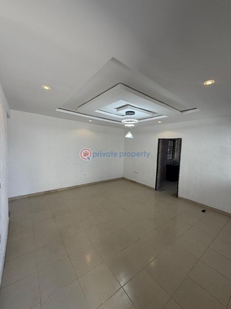 2 bedroom Block Of Flats For Rent Adekunle Adebayo Street, Akala Way Akobo Ibadan Oyo - 3