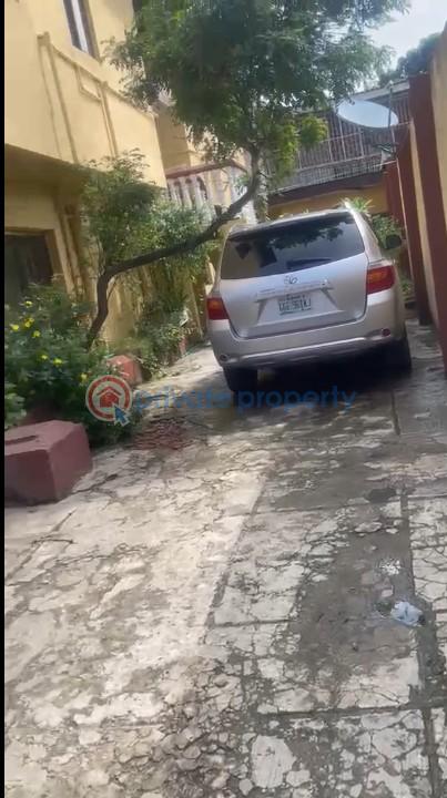 8 bedroom Block Of Flats For Sale Ilupeju Bye-pass Lagos - 0