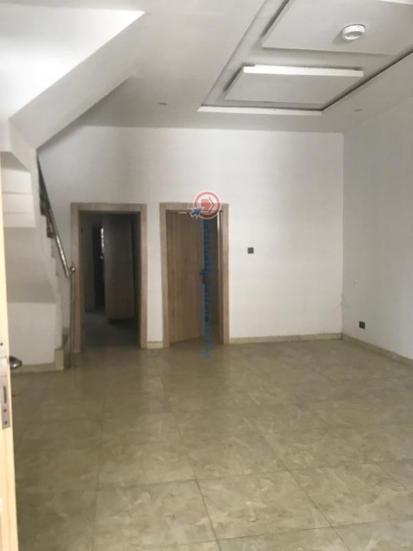 4 bedroom Terrace For Sale Orchid Oral Estate Lekki Lagos - 0
