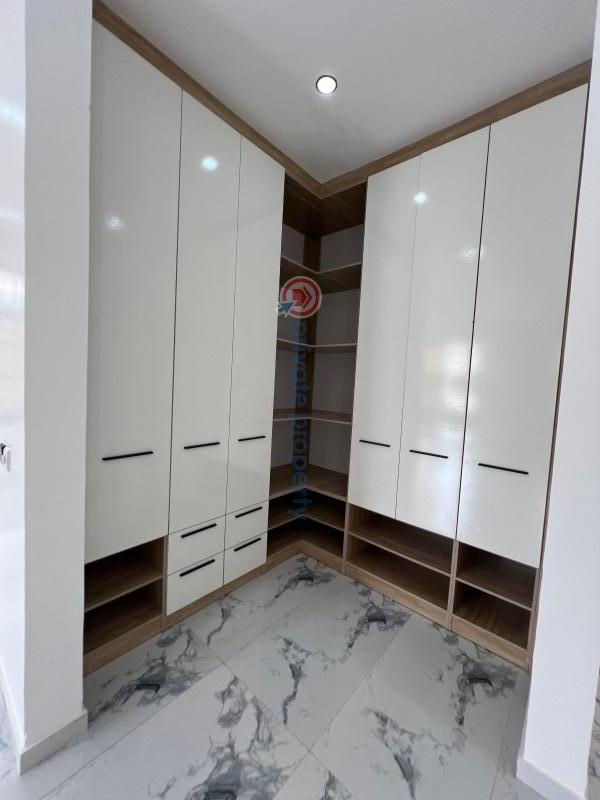 5 bedroom Duplex For Sale Ologolo Lekki Lekki Phase 2 Lagos - 13