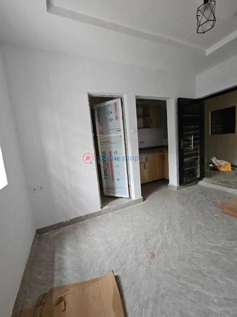 House For Rent Location:irorun Oluwa Estate Soka Ibadan Ibadan Oyo - 1