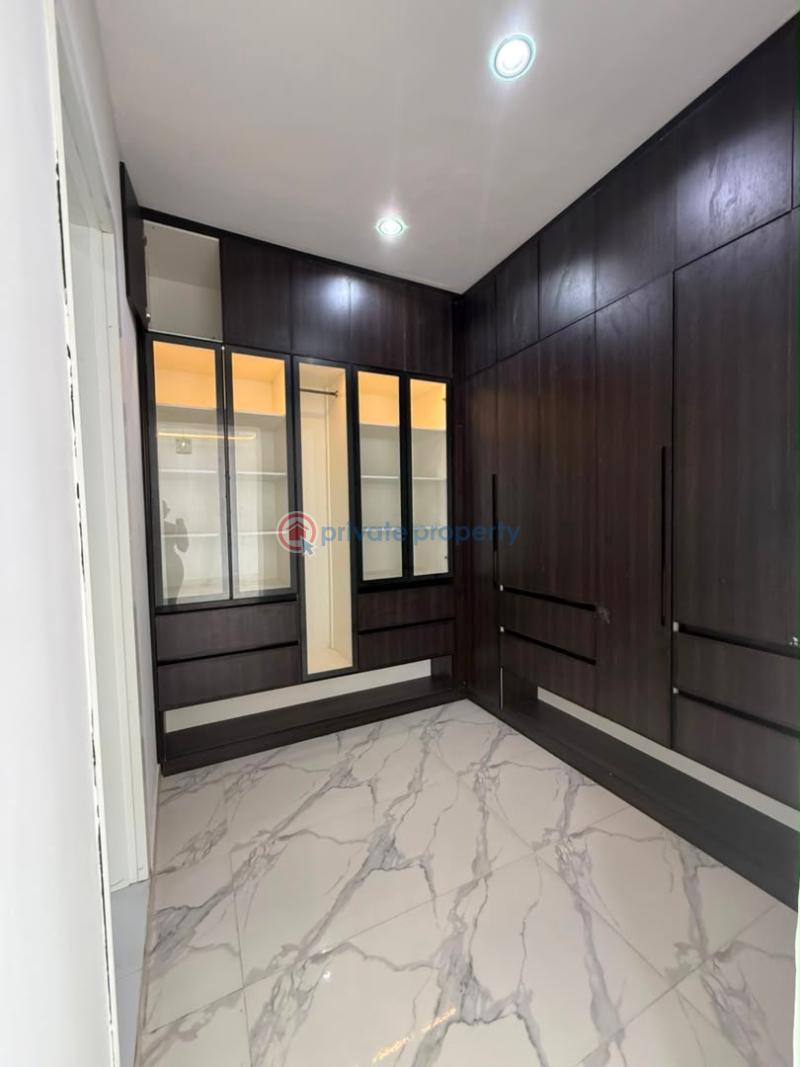 5 bedroom Detached Duplex For Sale Ikota Lekki Lagos - 15