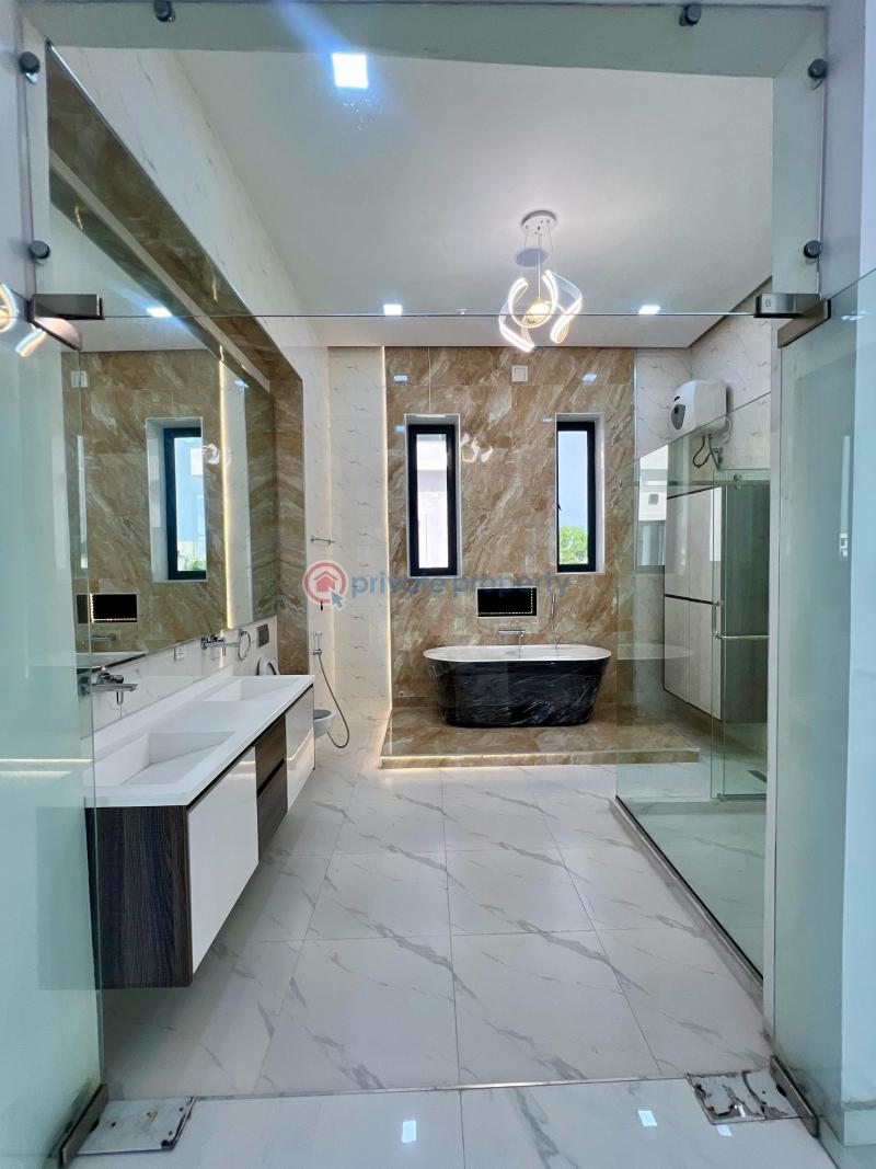 5 bedroom Semi detached Duplex For Sale Pinnock Estate Osapa London Lekki Lagos - 1