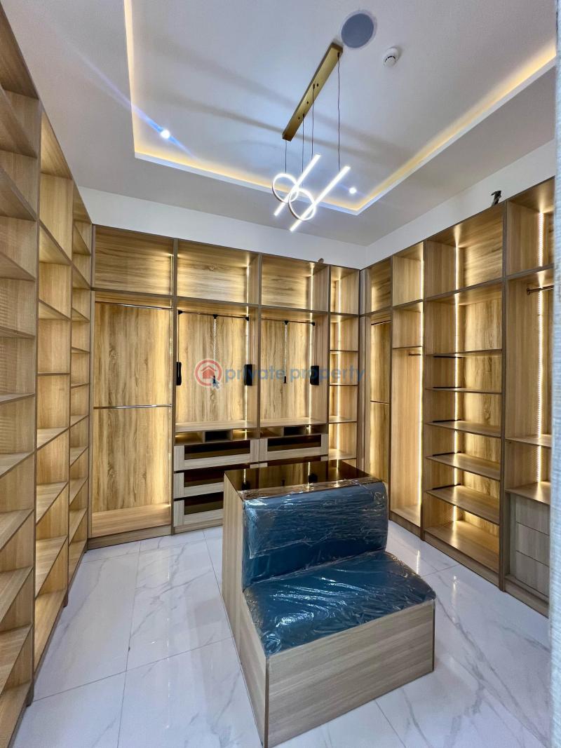 5 bedroom Semi detached Duplex For Sale Pinnock Estate Osapa London Lekki Lagos - 3