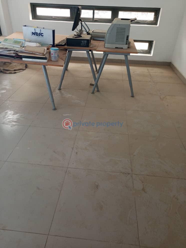 4 bedroom Terrace For Sale Jabi Abuja Phase 2  - 10