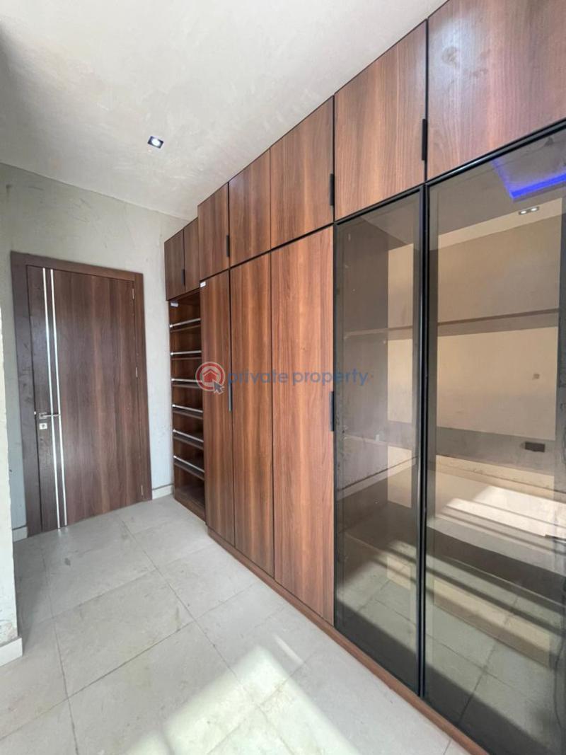4 bedroom Block Of Flats For Sale Shonibare Estate Maryland Lagos - 6