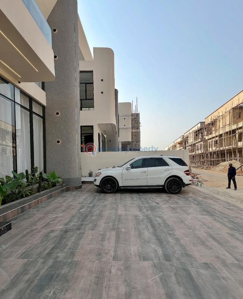 5 bedroom Detached Duplex For Sale Lekki Phase 1 Lagos - 2