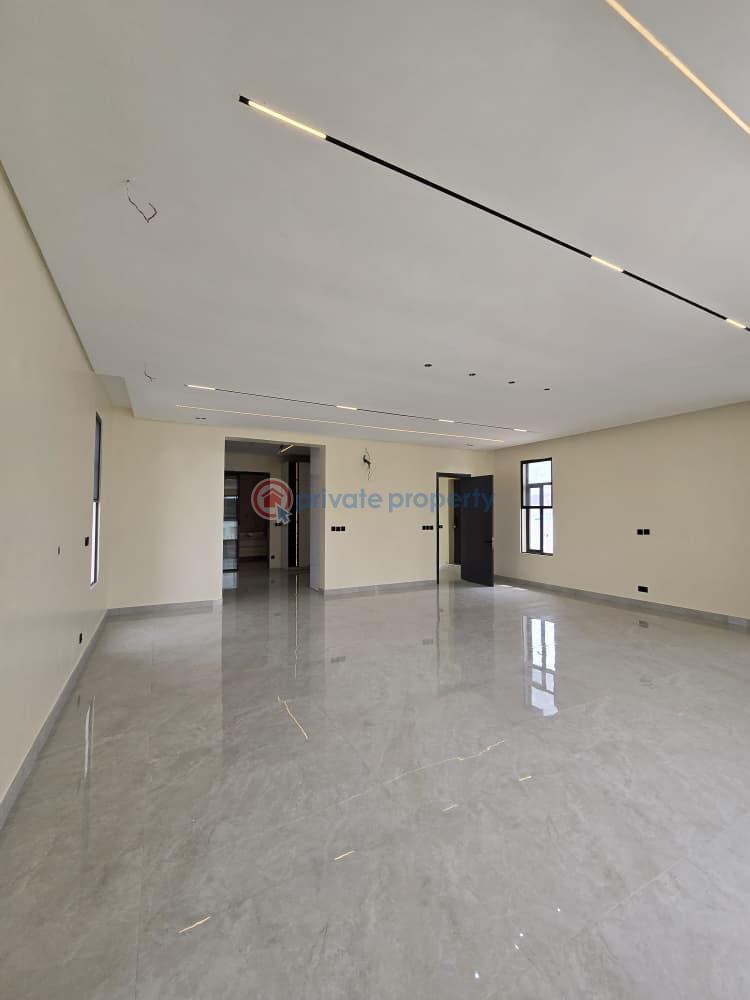 5 bedroom Detached Duplex For Sale Chevron Lekki Lagos - 5