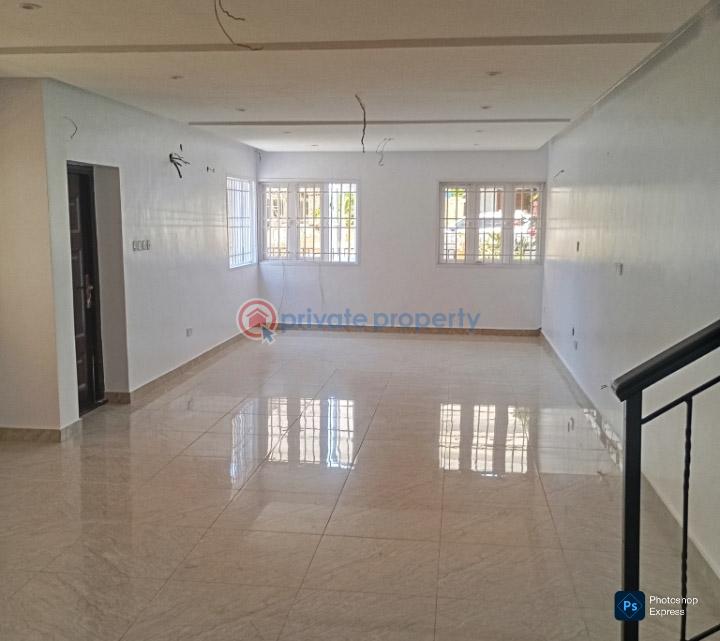5 bedroom Detached Duplex For Sale Chevron Drive Lekki Lagos - 1