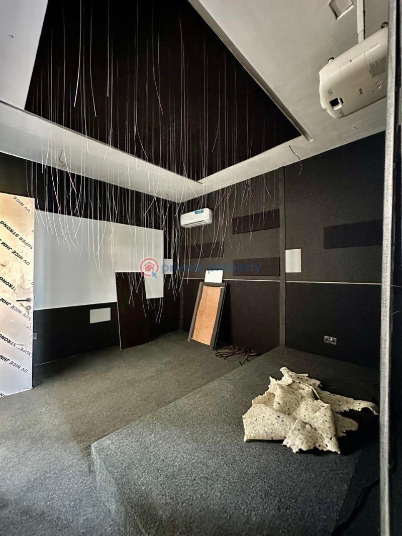 5 bedroom Detached Duplex For Sale Lekki Lagos Lekki Phase 1 Lagos - 9