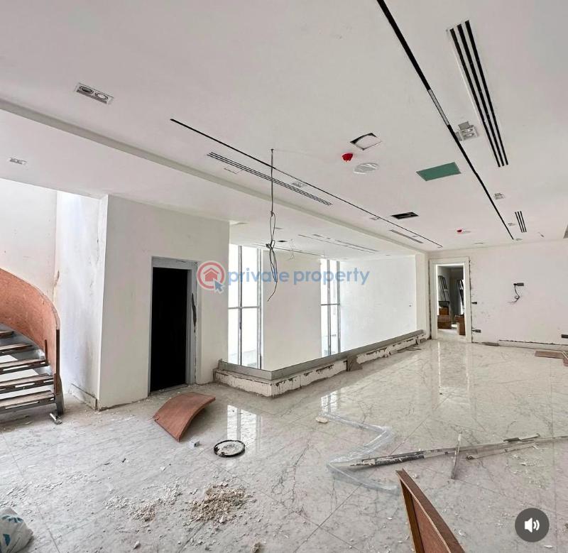 5 bedroom Detached Duplex For Sale Residential Area Banana Island Ikoyi Lagos - 7