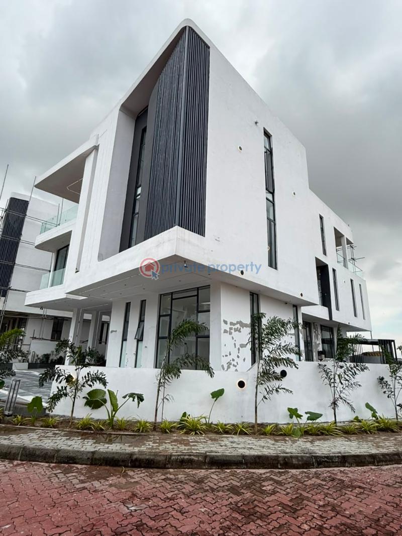 6 bedroom Detached Duplex For Sale Osapa London Lekki Lagos - 2