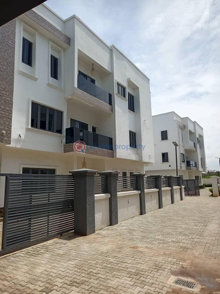 7 bedroom House For Sale Asokoro Abuja Phase 1  - 1
