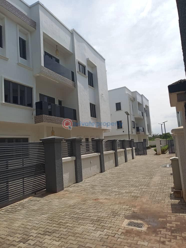 7 bedroom House For Sale Asokoro Abuja Phase 1  - 5