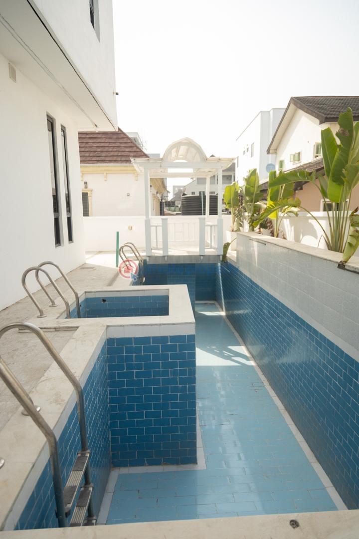 5 bedroom Detached Duplex For Sale Osapa London Lekki Lagos - 10
