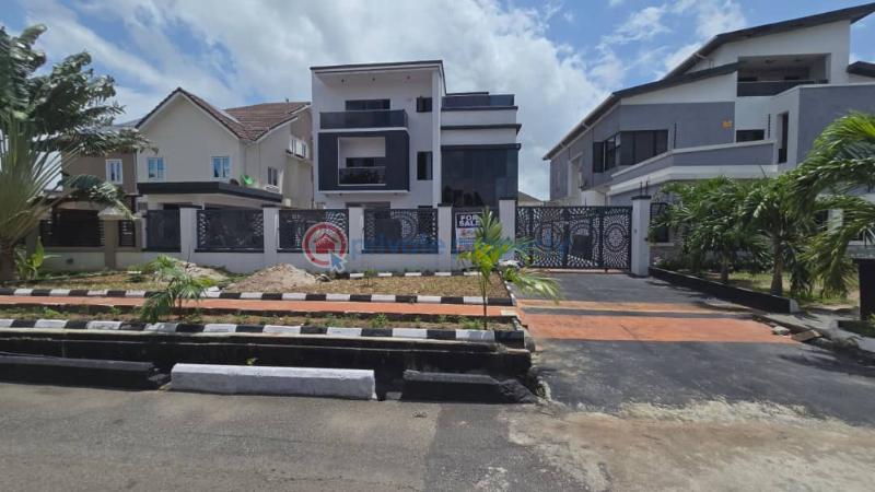6 bedroom Detached Duplex For Sale Osapa London Lekki Lagos - 4